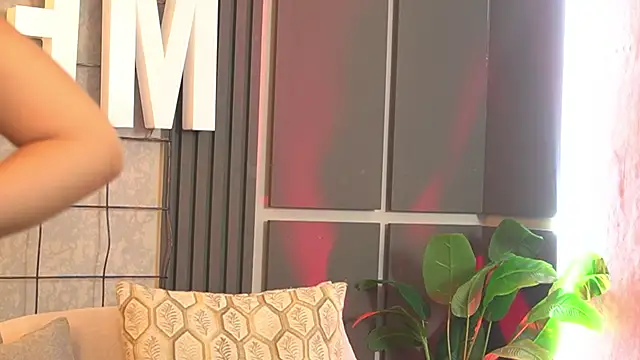 Susan wall online show from September 12, 2:02 pm