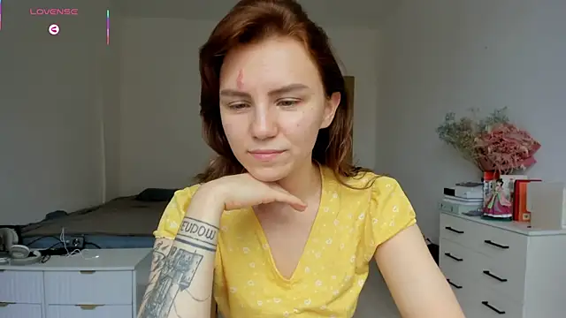 kate bramble online show from September 13, 9:17 am