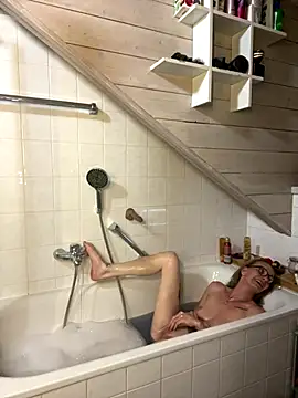 LucyLingerie78 online show from September 8, 7:35 pm