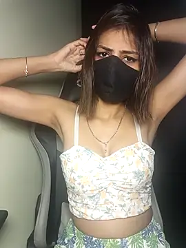 Isha Sax online show from September 22, 6:45 am