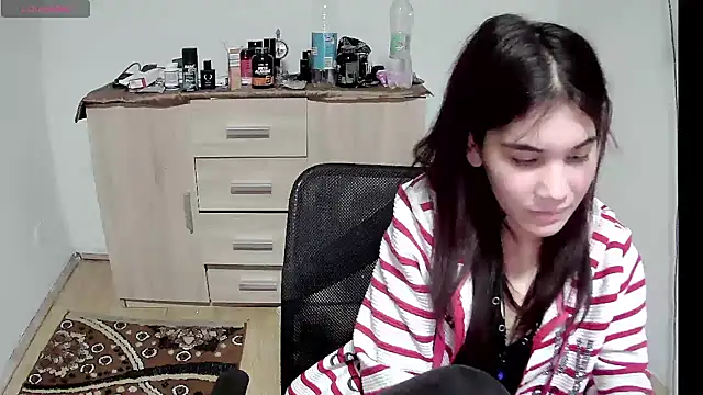 MalloryMyers online show from January 16, 8:27 pm