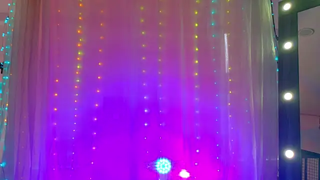 Dakota Rainbow22 online show from March 27, 7:14 pm