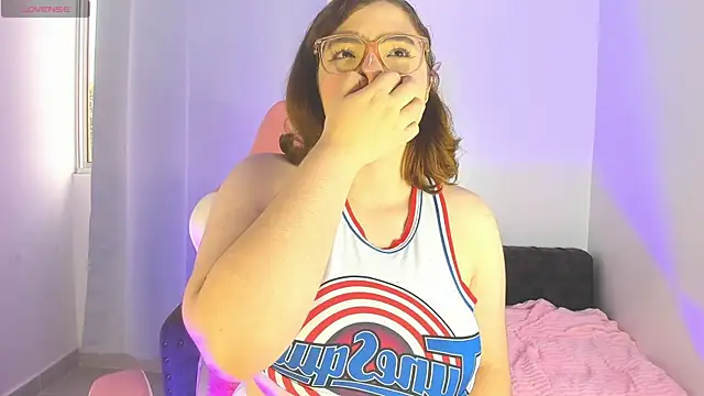 lizy portman online show from April 15, 10:32 pm