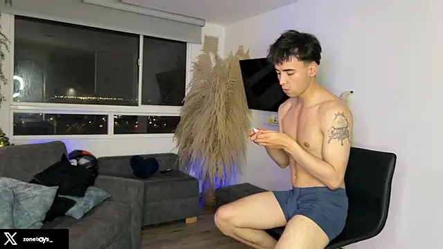 zoneboys online show from February 3, 11:51 pm