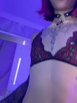 AnnahiBaker online show from February 18, 9:36 pm