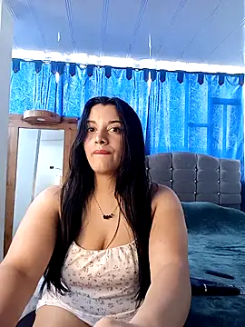 Little-rose online show from May 1, 7:39 pm