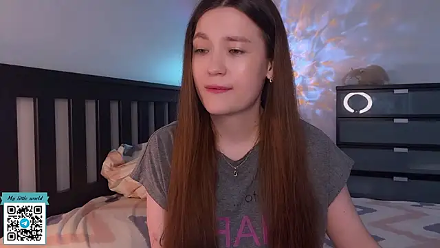 mia here online show from September 10, 10:37 am