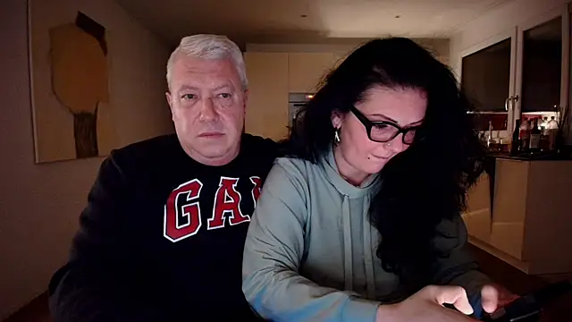 Kinky Couple69 online show from January 9, 7:29 pm