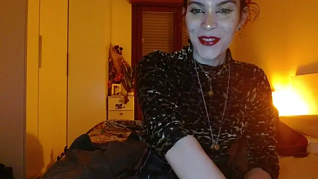 refem9 online show from December 20, 10:25 pm