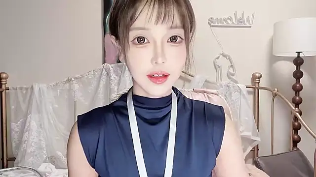 kiraa-0051 online show from September 18, 1:09 pm