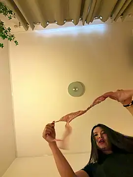 Ninazhang online show from January 9, 1:21 am