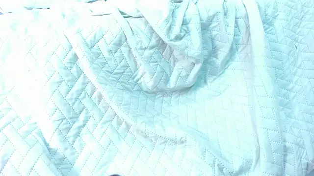 juliette pretty  online show from February 17, 7:24 pm