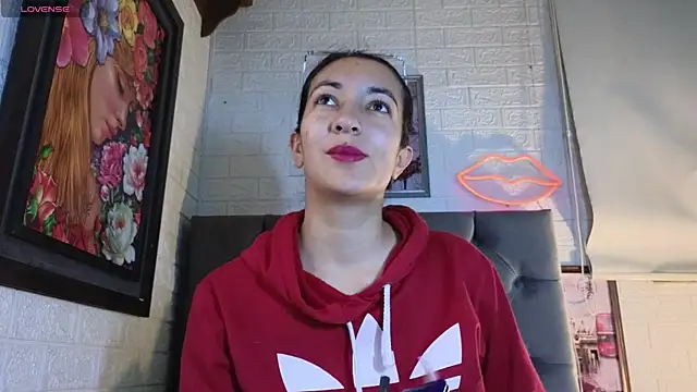 SALOME KORLAND online show from October 11, 3:59 pm