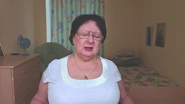 Margo Moll online show from January 11, 10:31 am