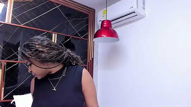 HannyThompson online show from October 8, 12:20 pm