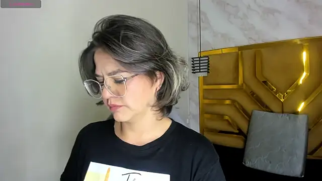 Luciifeer  online show from November 12, 1:03 am