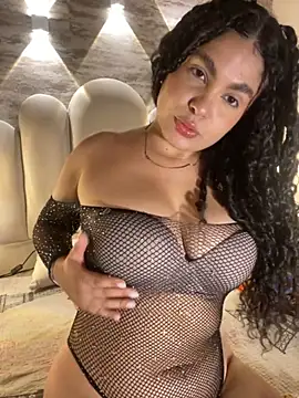 Yassy vazquez online show from November 15, 11:06 pm