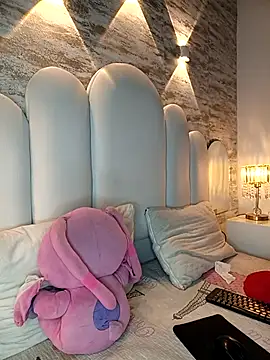 Yassy vazquez online show from February 22, 7:48 pm