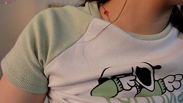 emma fhox online show from October 17, 2:37 am