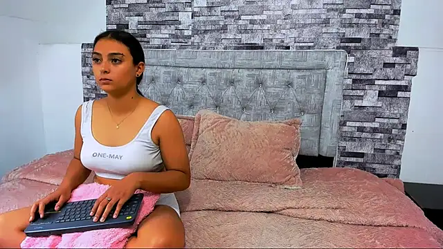 nicolexxaleja online show from September 14, 9:12 pm