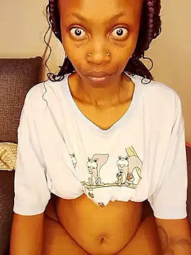 SeffieLucy online show from September 9, 7:52 am