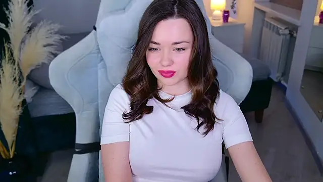 AvaFlower online show from October 18, 2:53 pm