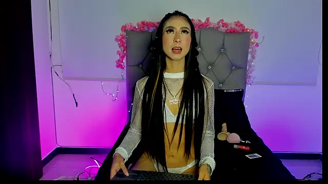 antonieta23 online show from September 27, 11:56 pm