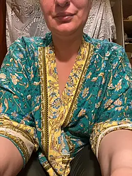 FetishIris online show from September 19, 4:50 pm