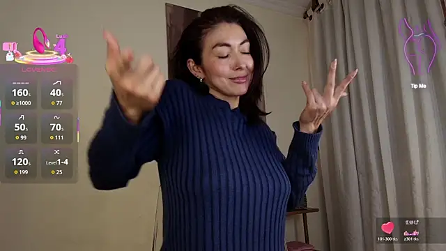 siren indira  online show from November 4, 7:41 pm