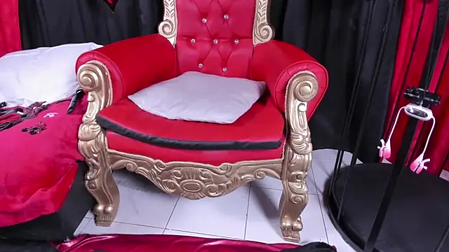 LiliThara online show from February 5, 7:11 am