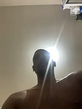 DiamanteNegro- online show from February 18, 2:21 am