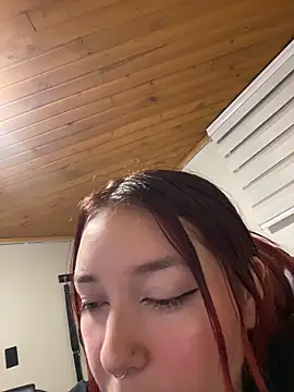 Karen18 boobs online show from March 17, 2:04 am