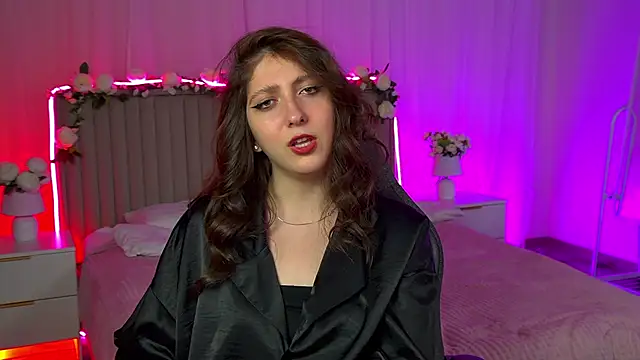 Mary Miiller online show from November 29, 12:53 pm