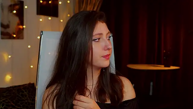 Mary Miiller online show from September 22, 12:36 pm