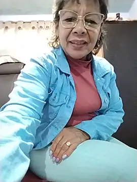 OliviaMorris1 online show from May 31, 3:29 pm