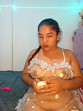 angelHeath13 online show from September 16, 7:16 am