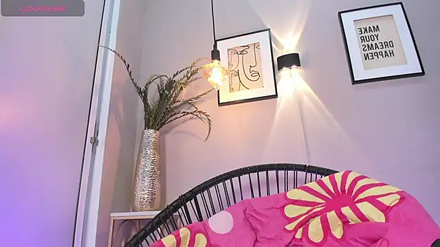 dulce fiore07 online show from October 22, 7:30 pm