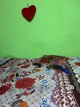 SEXY-SIMI-BHABI online show from September 18, 5:33 pm