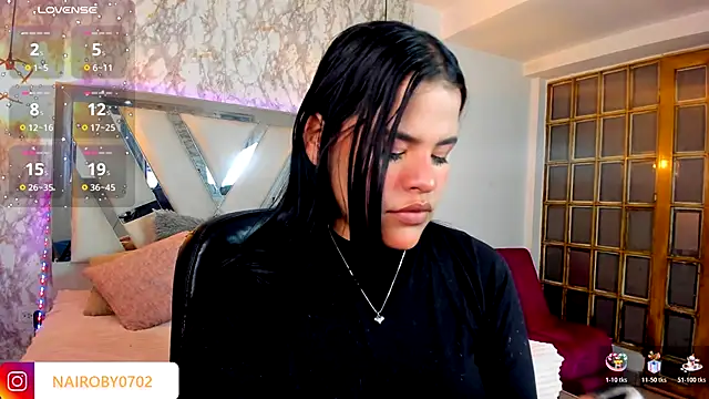 Aisha poweer online show from October 21, 3:10 am