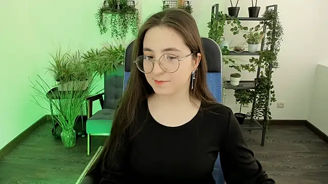 VirtuallVoyant online show from January 13, 7:14 am