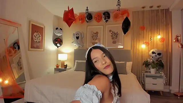 AuroraEvanss online show from October 24, 10:06 pm