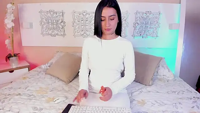 debra win online show from February 8, 1:15 pm