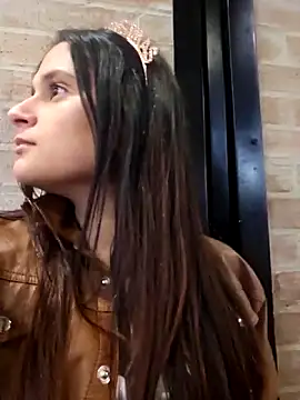 valentini villa online show from December 2, 12:23 am