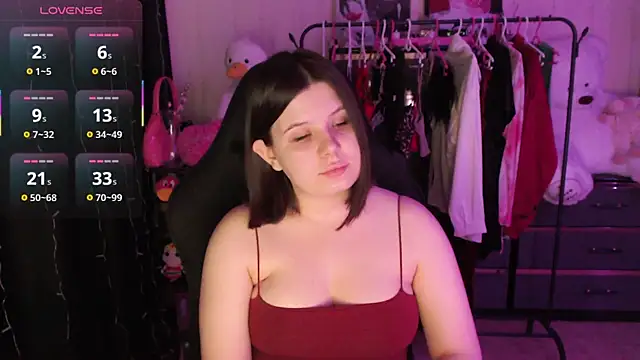 AmyVibess online show from April 16, 8:08 pm