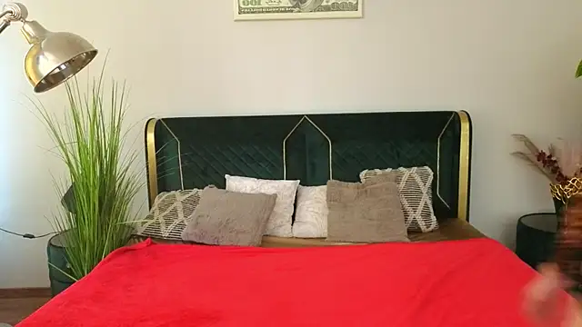 BerryDiva online show from March 20, 7:46 am