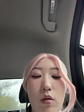 winter11 online show from September 12, 6:35 am