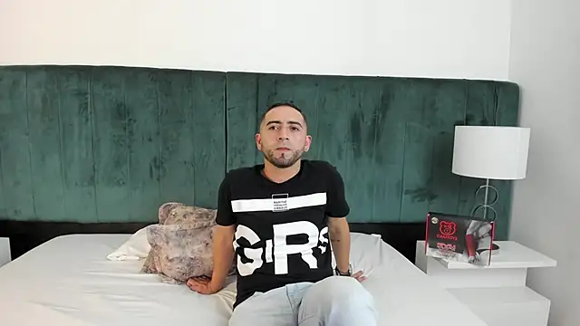 Lushian  online show from November 1, 11:09 pm