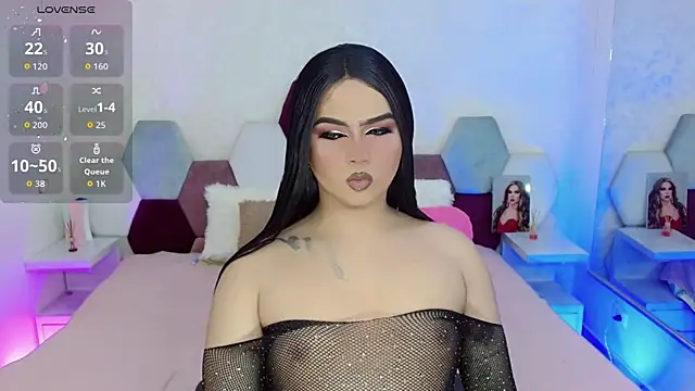 kushina uzumaki75 online show from December 3, 4:15 am