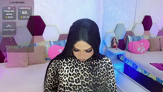 kushina uzumaki75 online show from October 15, 6:49 am