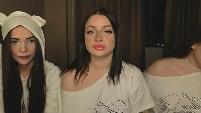 honey     bunny online show from September 29, 3:50 pm